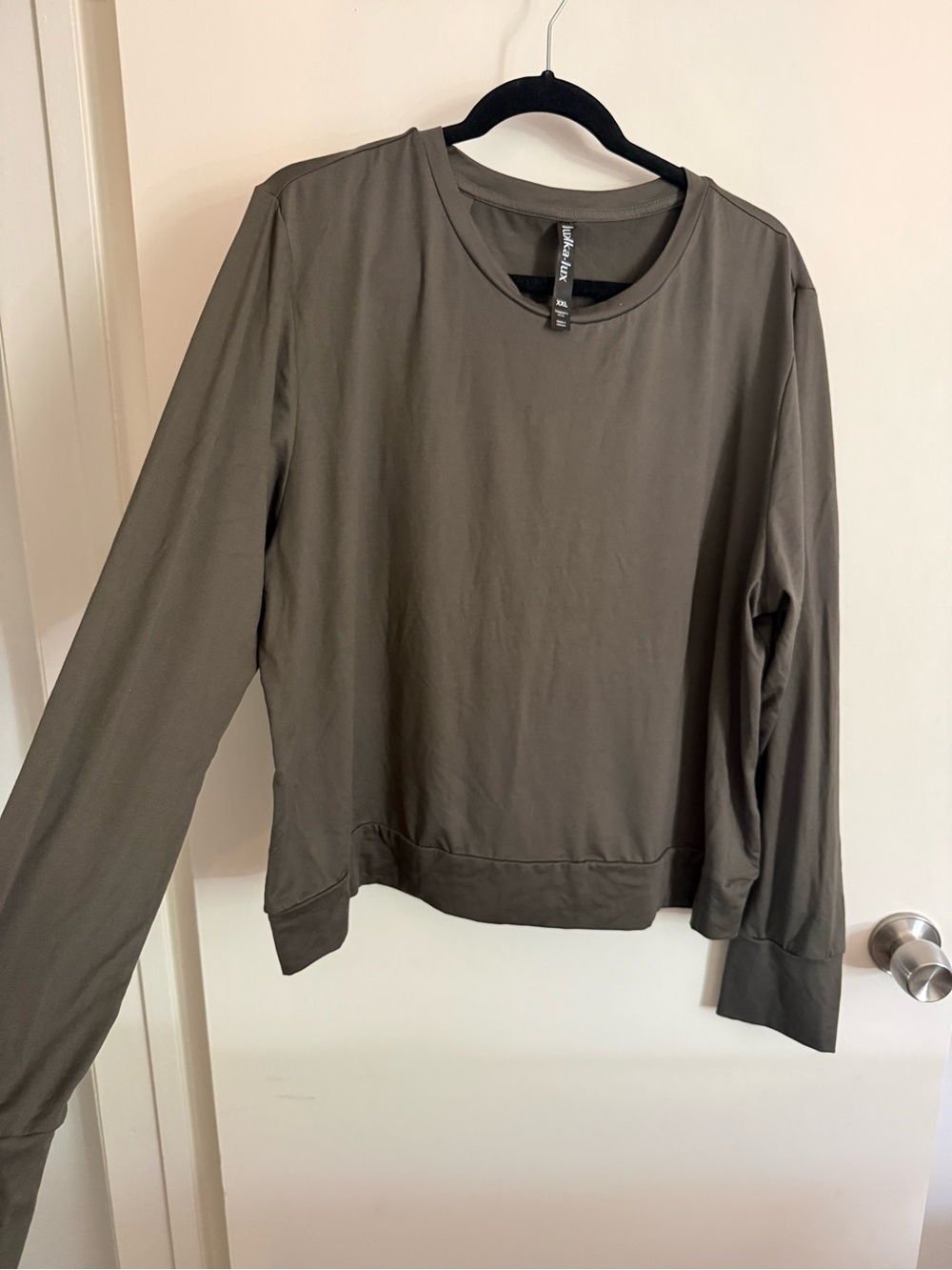 Sweatshirt in Olive
